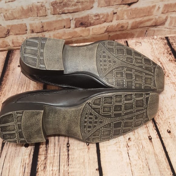 Steve Madden BIGG Size 8.5 Like New - Picture 9 of 9